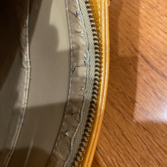 Louis Vuitton Yellow Vernis Tote - Picture 7 of 16